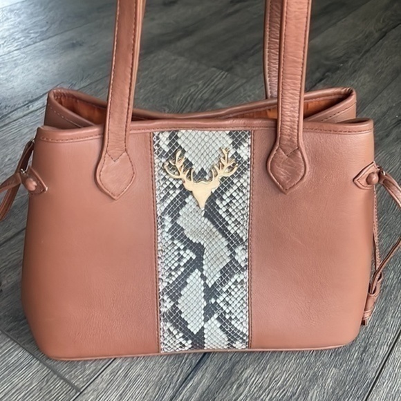 Taxidermy bag Saddle leather and natural python tote - Picture 1 of 13
